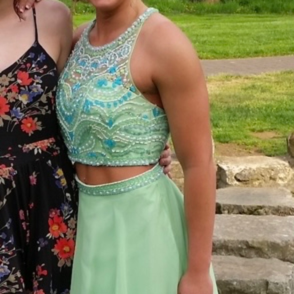 Prom dress